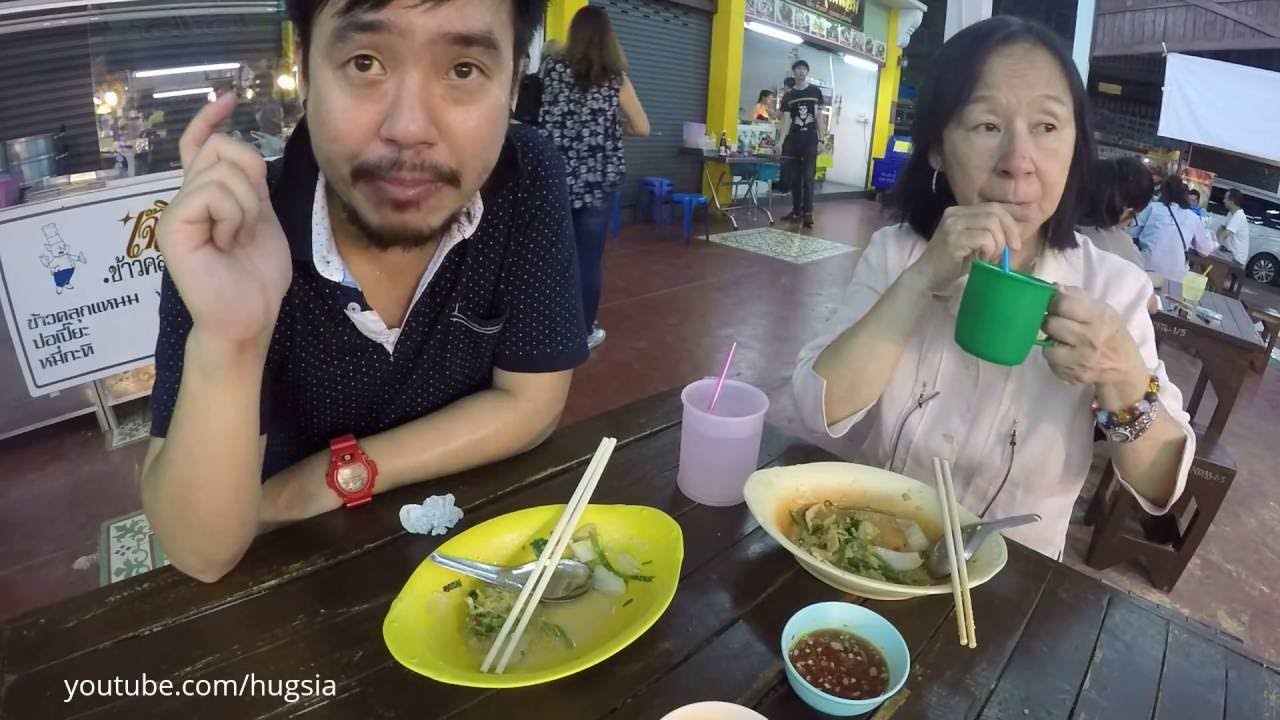 Night market Thailand ตลาดโต้รุ่งขอนแก่น