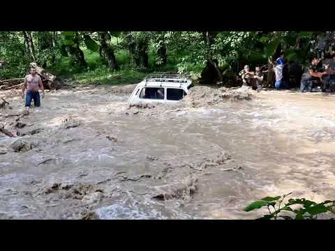 ადიდებულ მდინარე ხანისწყალში ავტომანქანა წყალმა წაიღო. ბაღდათი - სოფელი ხანი _  ელაობა. 17.06.2019