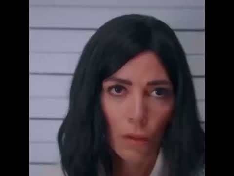 Hayriye'den Azra Kaya'ya bir selam! Kirli Sepeti mi Avlu mu? #AvluYeniSezon