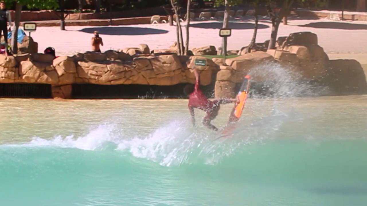 Deserted Ocean - A short film by Steven Michelsen.