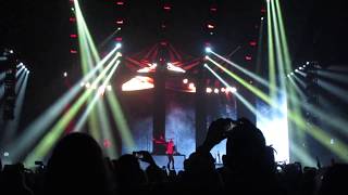 I Write Sins Not Tragedies - Panic! At The Disco (Live in Vancouver)