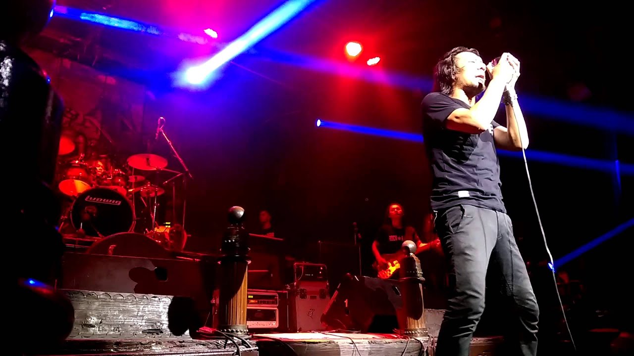 ทำร้าย Silly Fools - ROCK ★ RIDER Live At ชายคาสุวรรณภูมิ (30-8-57)