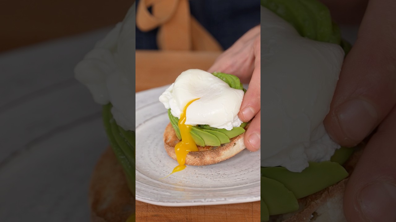 How to poach an egg