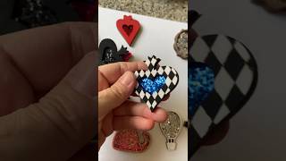 Деревянные броши с блестками #тутор #diy #tutor #броши #pins #значки