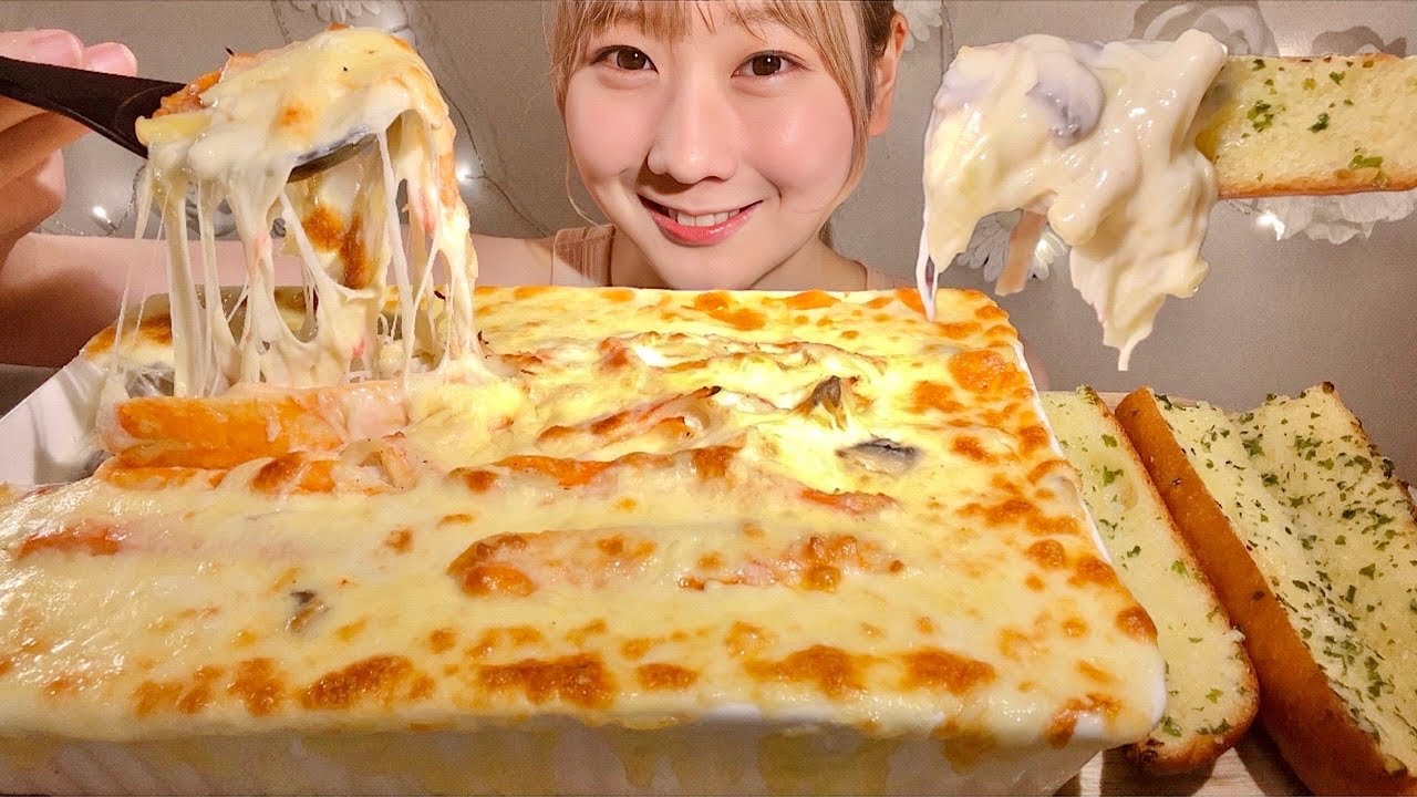 ASMR Макаронная запеканка с крабом и чесночный тост【русские субтитры】【Mukbang/ Eating Sounds】
