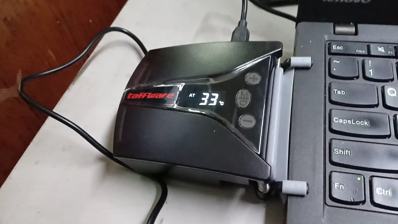 Memasang Taffware Universal Laptop Vacuum Cooler LC06 pada Laptop