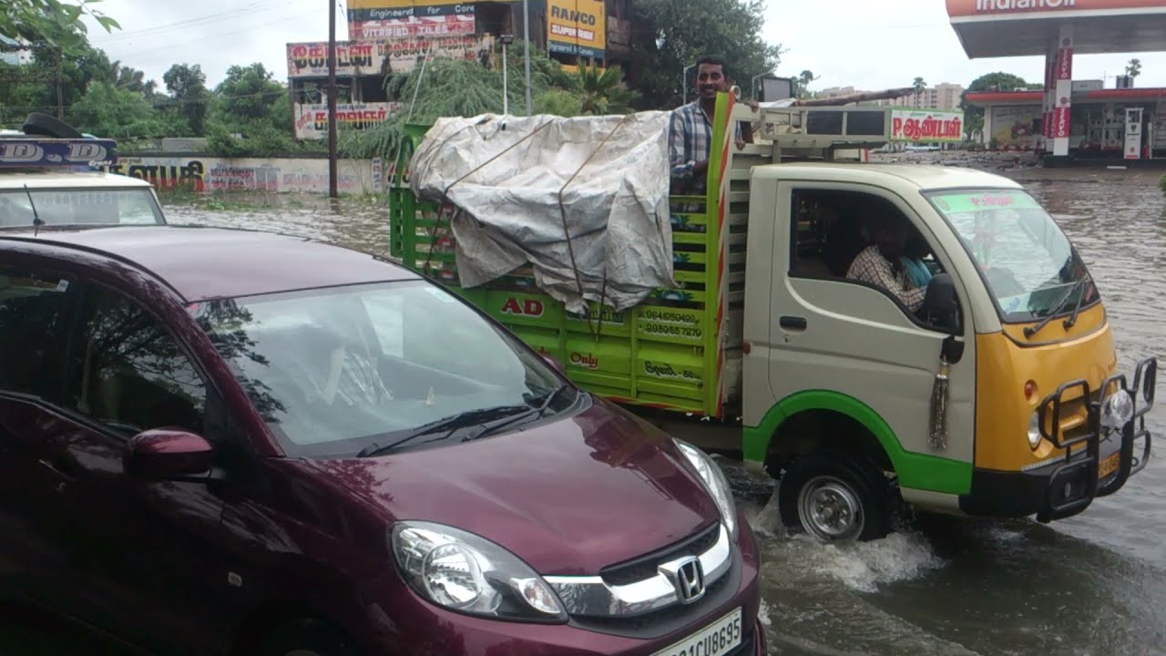 Urapakkam to Guduvanchery GST Road During Chennai Flood 2015