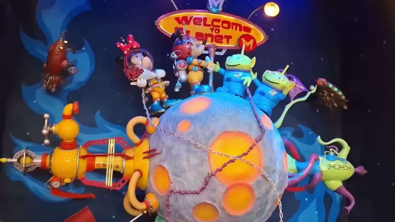 Tomorrowland Tour at Tokyo Disneyland, Japan, Baymax, Star Wars