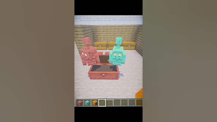 Minecraft Copper Golem Update Moment