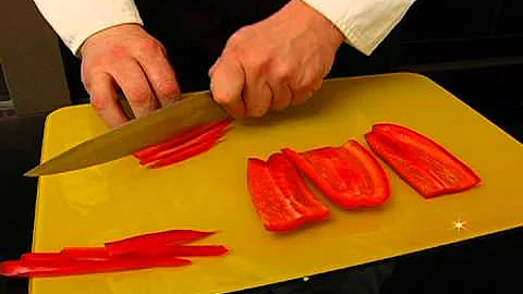 Como cortar o pimentão para yakisoba?