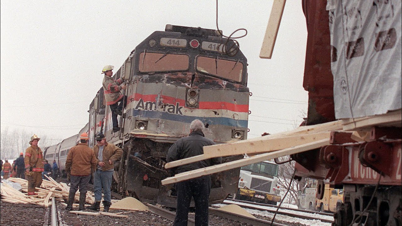 The 2001 Syracuse Train Collision 22 Years Later - YouTube