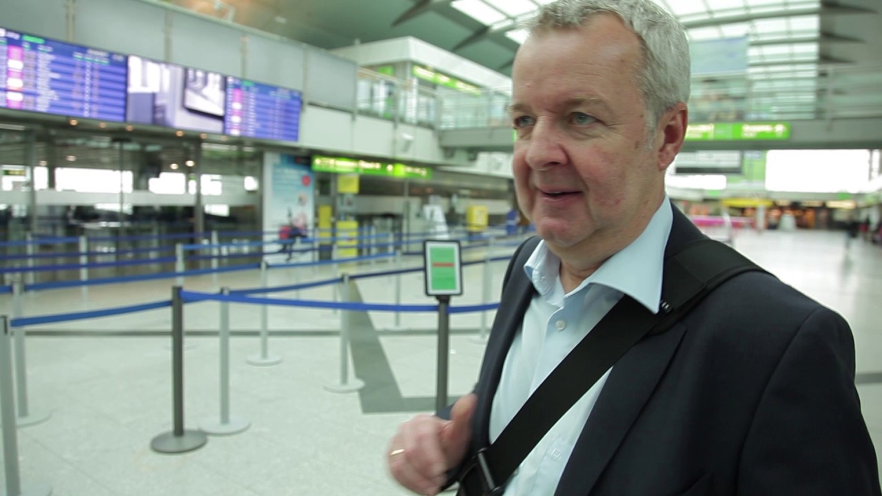 Wo muss ich hin? Fluggastkontrolle A und B am Dortmund Airport