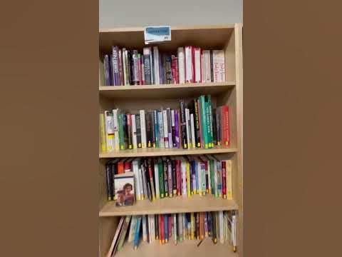 Кто тоже любит книги так как я их люблю? 😍 - YouTube