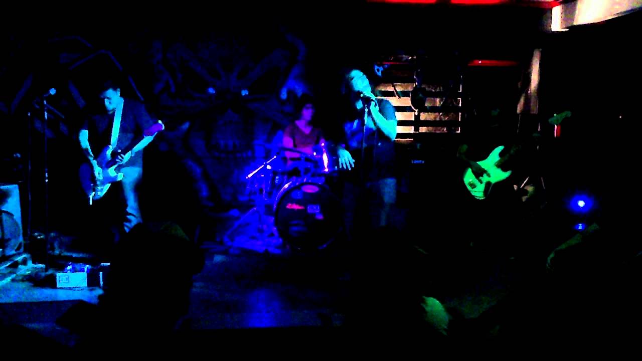 Amats (Live at Black Kings' Bar)