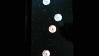 Review: UFO Battle App for iPhone and iPod Touch - AppSmile.com screenshot 1
