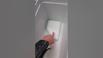 Hãy cẩn thận khi sử dụng đá khô. Không được chủ quan với độ lạnh của đá khô (dryice) các bạn nhé