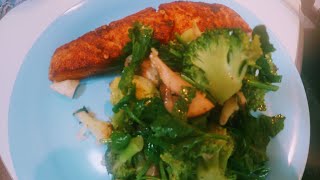 Healthy Dish! Salmon w/Broccoli mushroom and Parsley.  #healthy #pinoy #austria #homecookedfood