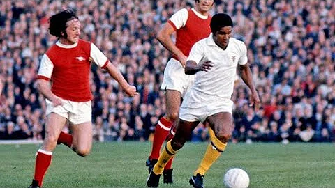Eusebio Was Phenomenal  Rare Footage Skills & Goal...