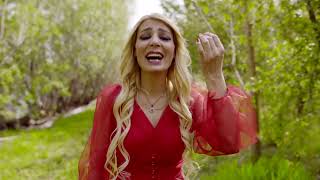 Elvan Çiçek - Neyliyem Yar (Official Video)