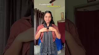 stylish Dupatta🧣 hack #dupatta #stylish #viral #fashion #style #shorts#hack #dupattahack#fashiontips