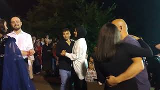 Sümeyye Yilmazin Kina Düğünü Dans Vi̇deosu