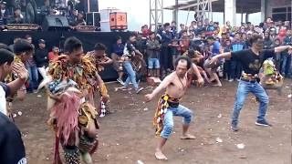 Download PENONTON WEDI!!! PAWANGE MELU MENDEM!!! REOG SALEHO PENONTON WEDI!!! PAWANGE MELU MENDEM!!! REOG SALEHO