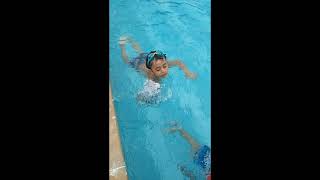 كيفية تعليم السباحة للمبتدئين بسهوله ( طفل 5سنوات)