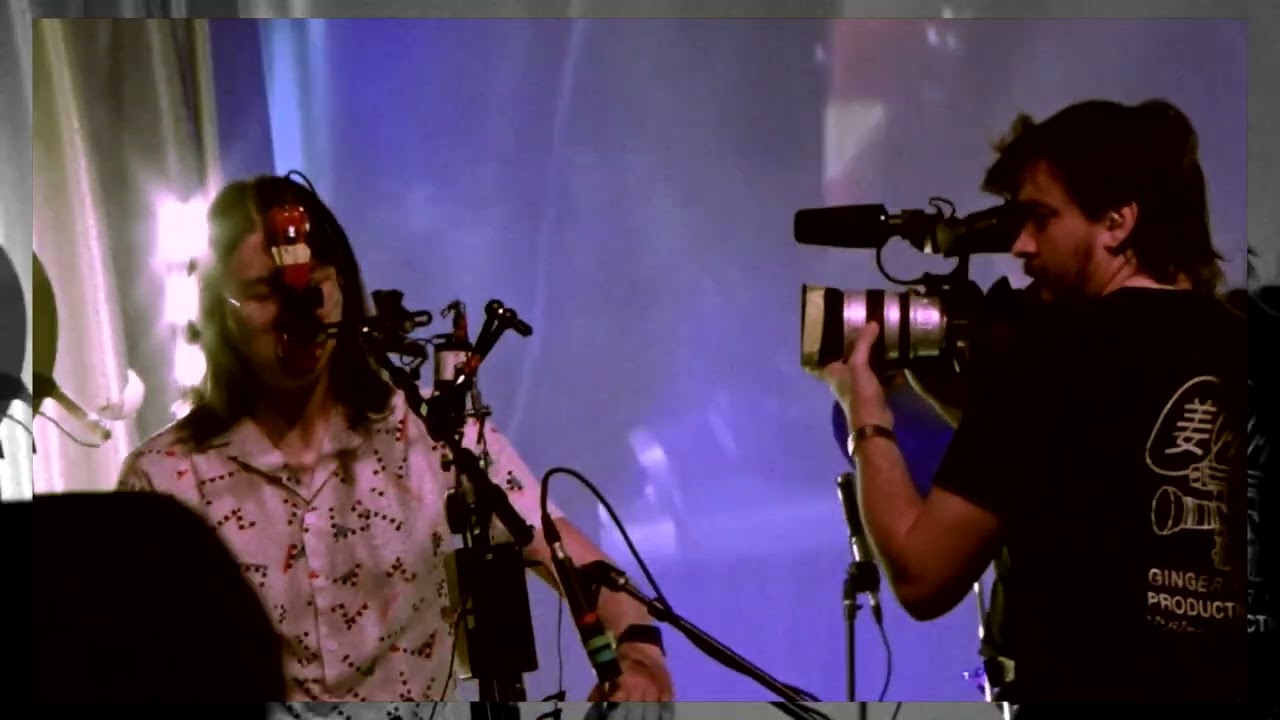 Ginger Root LIVE 02