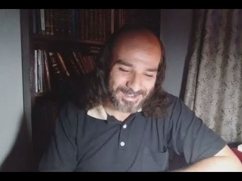 أما الطلول فللحديث شجون لبدر الدريع ألا ترى أنها من الكلام العادي المستهلك لدى رجل الشارع