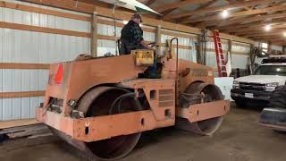 Case 752B Roller On Auction