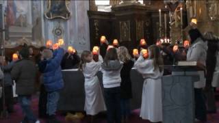 Video thumbnail of ""Mache dich auf und werde Licht" Lied in der Weizbergkirche"