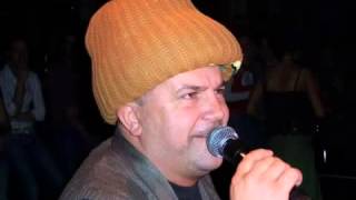 Axinte - In Epoca Asta Parodii Muzicale - Hore, Sarbe