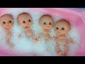 Baby doll bath time -Toys play in bubbles bathroom! How to play toys