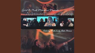 Video thumbnail of "Anita Thrower & The Spirit and Truth Choir - Everything (Live)"