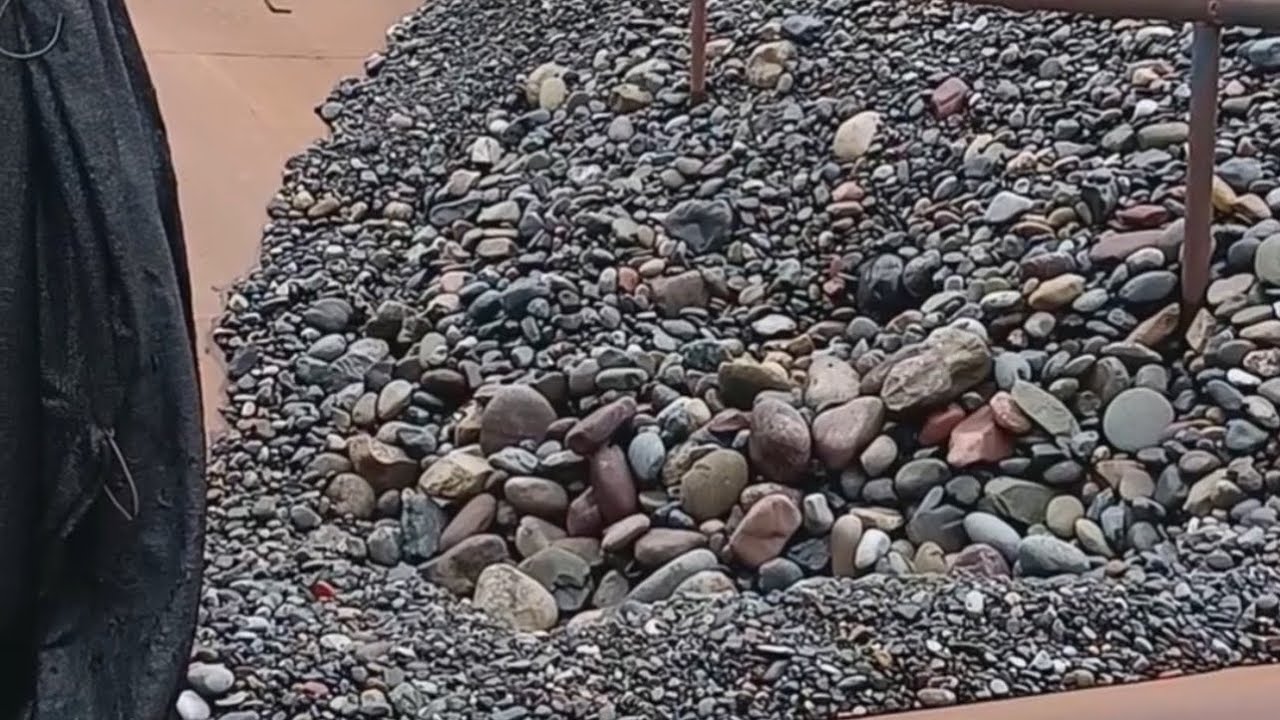 Barge Unloads 3200 Tons of Cobblestone, Video Completed - Flow of relaxing stones