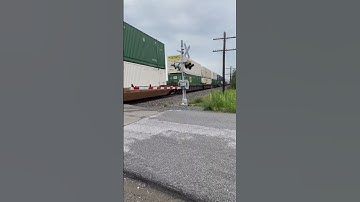 BNSF Power leads an intermodal