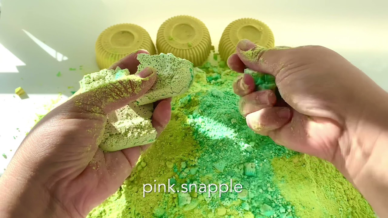 ASMR | Crunches & Squeaks ~ Neon Powders