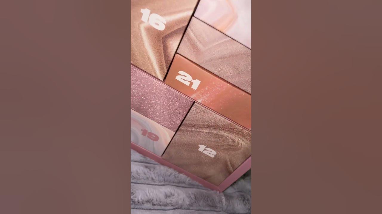 PRETTY LITTLE THING ADVENT CALENDAR DAY 21 christmas2023  pretty-little-thing-advent-calendar-day-21-christmas2023