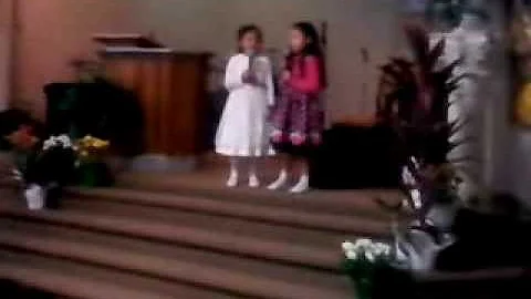 Stephanie y Suheily. La nia de tus ojos