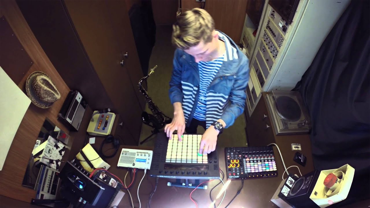 21 Outside - Studio Jam Session #3 (Ableton Push)