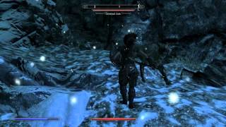 The Elder Scrolls 5 Skyrim часть 29 Нижняя отвесная нора , Женщина укусаная вампиром и бой за Тороль