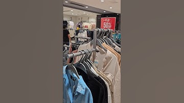 Max mein lagi dhamakedar sale 😱🤑 #viralvideo #salesalesale #upo70%off #viralvideo #trendingshorts