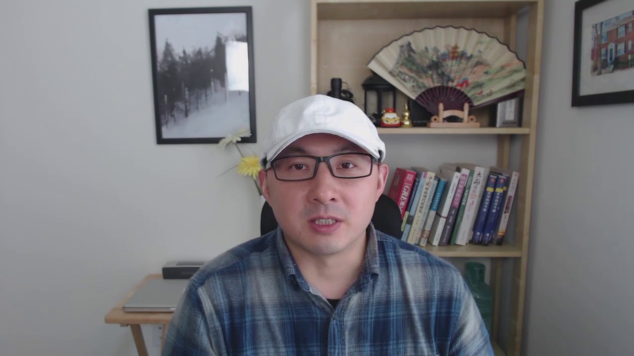 周周侃HOT:北京天现异象突发12级狂风,预示一件什么事? - YouTube