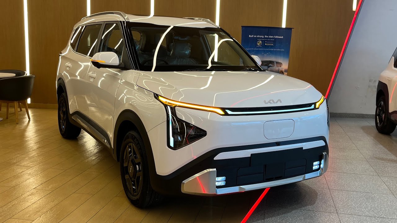 Kia Carens Clavis EV HTX – 7-Seater Electric MPV, 42 kWh | ADAS Level 2, Dual Panoramic Sunroof