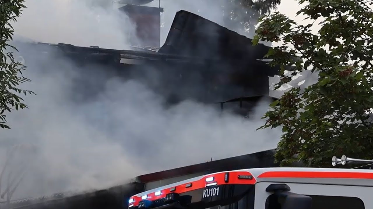 Rakennuspalo Vantaan Korsossa / Buildingfire in Vantaa, Korso