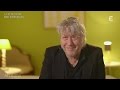 Capture de la vidéo Alcaline, Le Mag : Rencontre Avec Le Chanteur Belge Arno