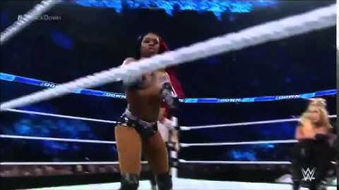 Team B.A.D  - Inverted Atomic Drop e Single Leg Dropkick