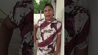 Sin Tocar Los Labios