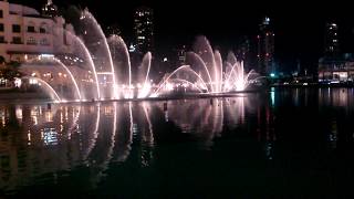 Dubai Musical Fountain with Instrumental Theme screenshot 5