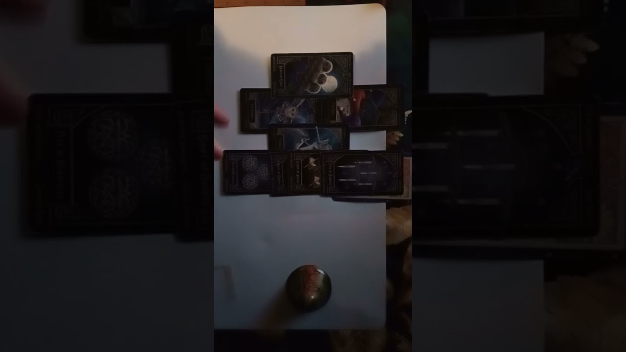 LEU ♌ TAROT / NOI INCEPUTURI, DECLARAȚIE DE DRAGOSTE 💕 SARCINĂ/ BEBELUȘ...?